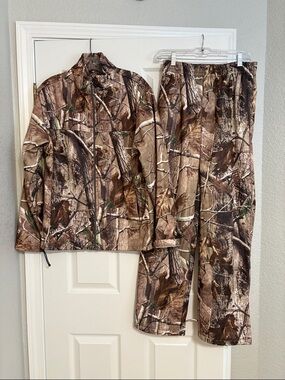 NWOT RedHead Brown & Tan Camo Pants and Coat - Zip Jacket & Elastic Waist Pants
